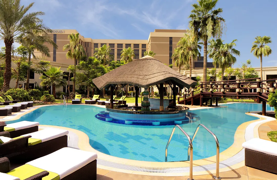 Le Meridien Dubai Hotel & Conference Centre-1
